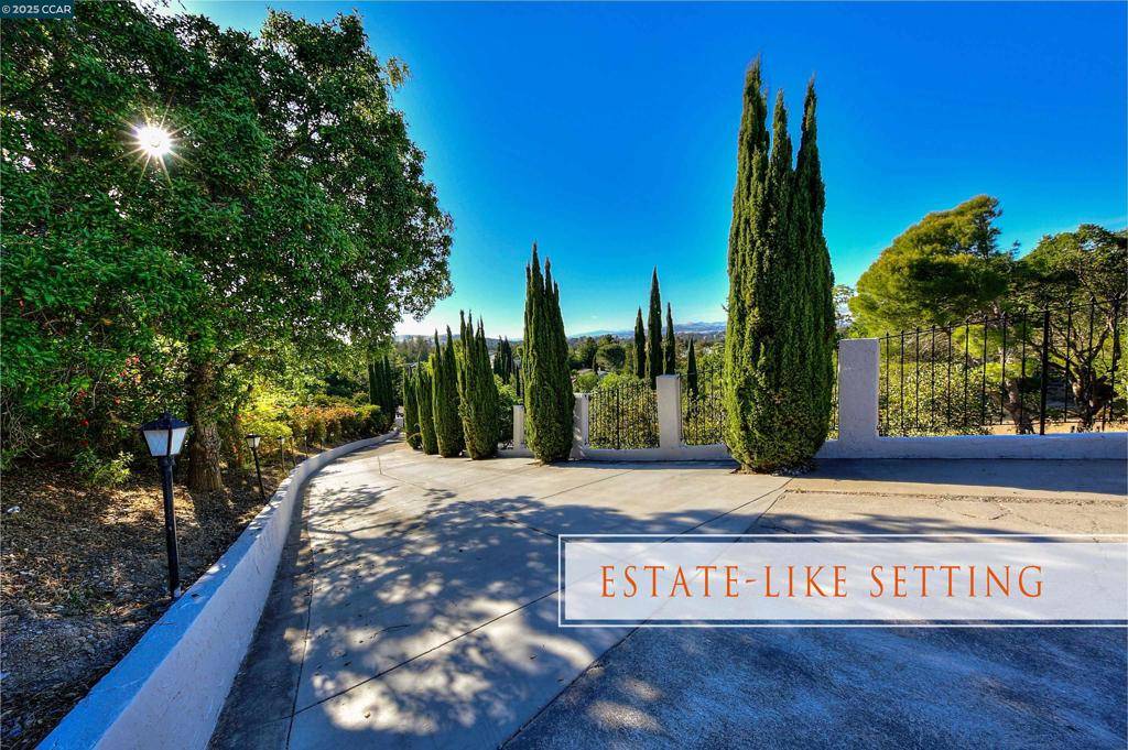 Martinez, CA 94553,1039 Veterans Ct
