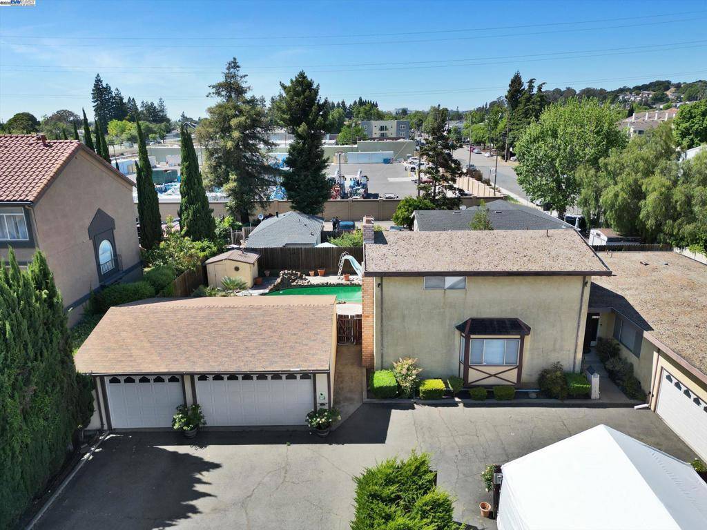Hayward, CA 94544,664 Berry Ave