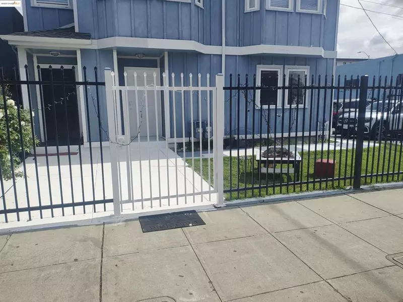 3532 San Leandro St, Oakland, CA 94601