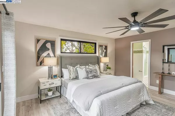 Campbell, CA 95008,1321 Hoffman Ln