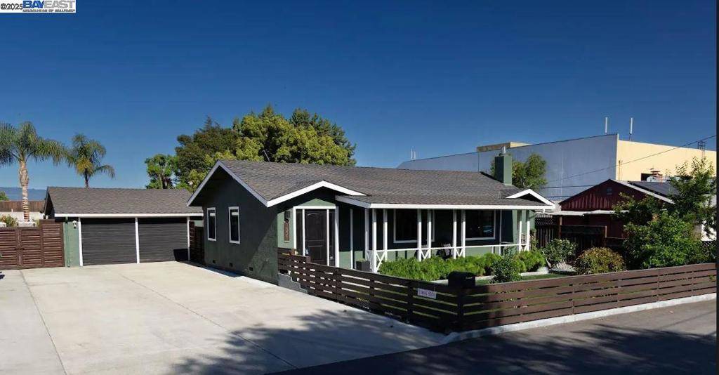 Campbell, CA 95008,1321 Hoffman Ln