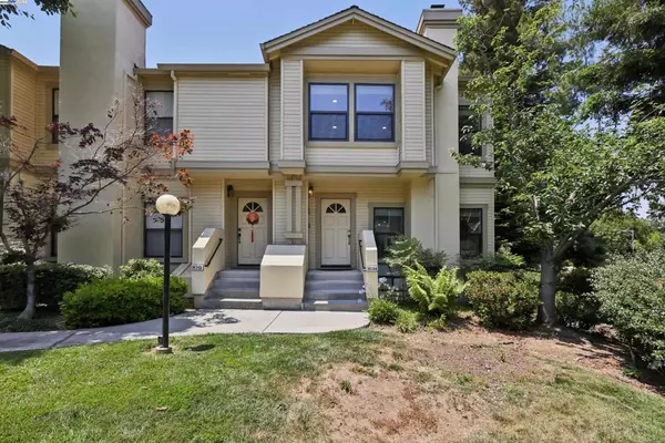 963 La Mesa Ter #H, Sunnyvale, CA 94086