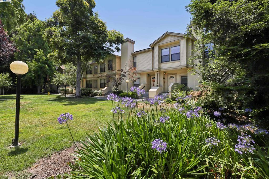 Sunnyvale, CA 94086,963 La Mesa Ter #H