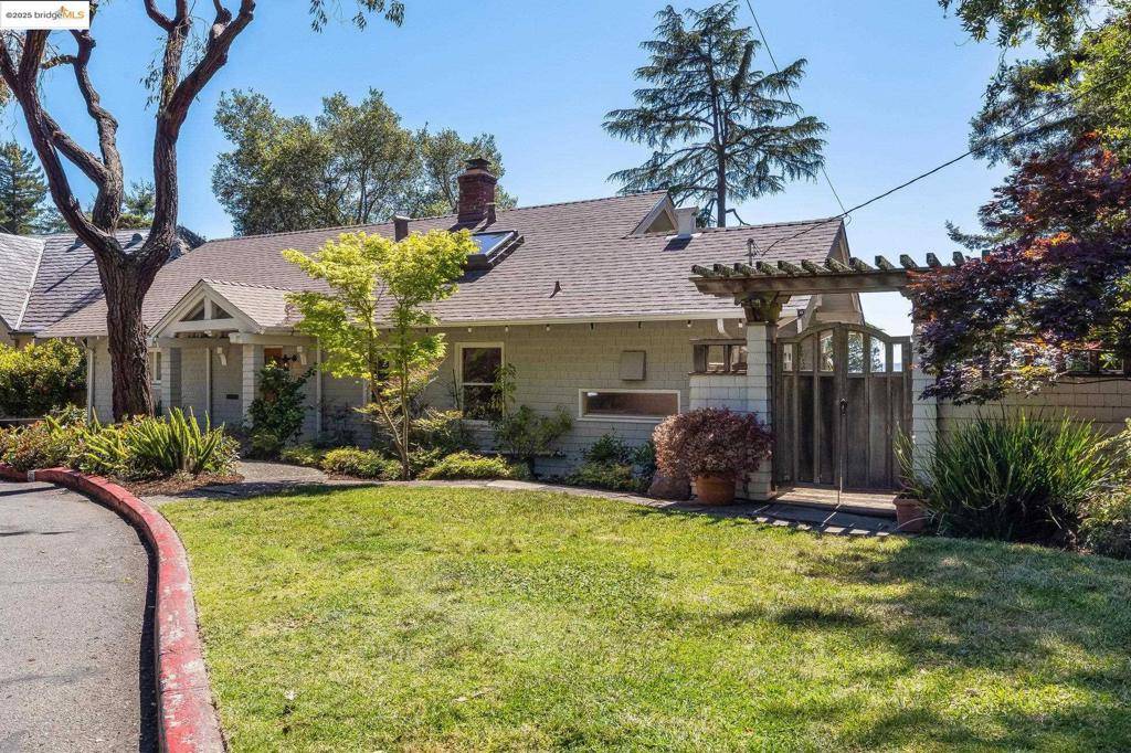 Berkeley, CA 94708,2671 Shasta Rd