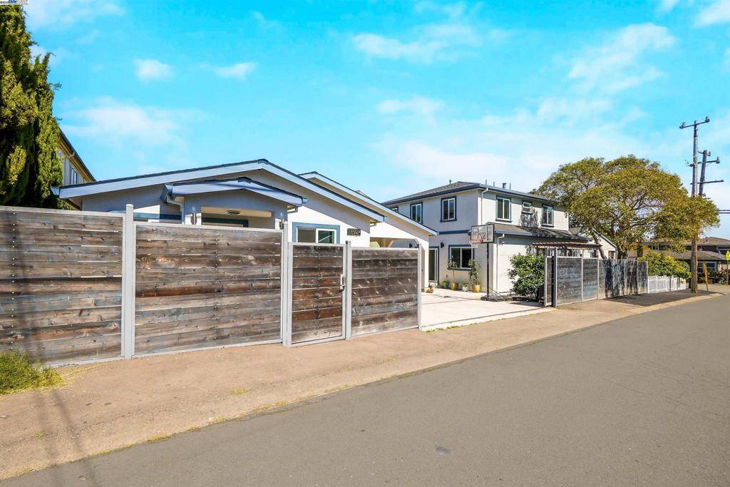Castro Valley, CA 94546,3254 Keith Ave