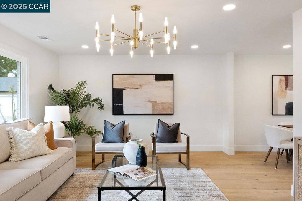 Alamo, CA 94507,374 James Bowie Ct