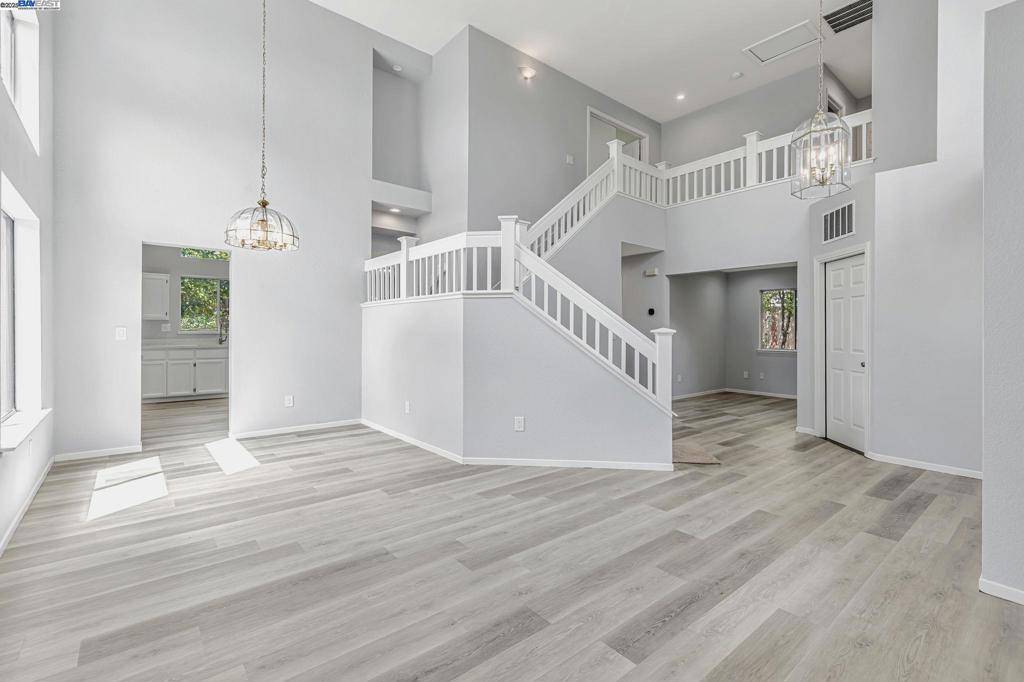 5132 Pioneer Way, Antioch, CA 94531