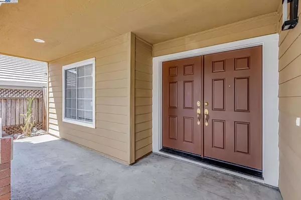 Antioch, CA 94531,5132 Pioneer Way