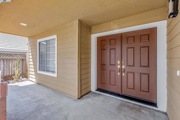 Antioch, CA 94531,5132 Pioneer Way