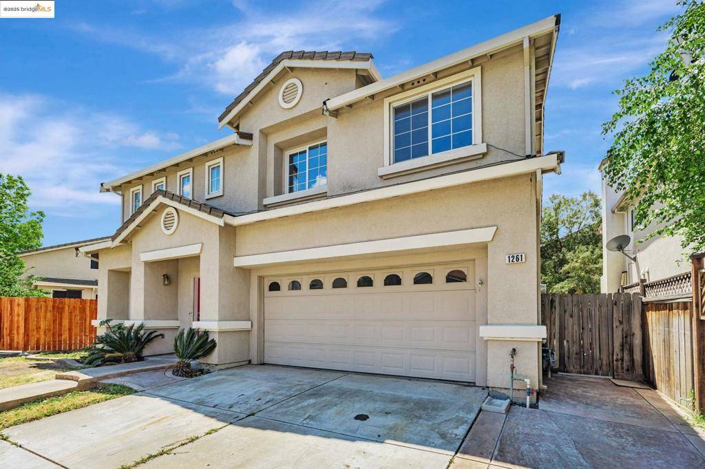 Tracy, CA 95377,1261 King Loop