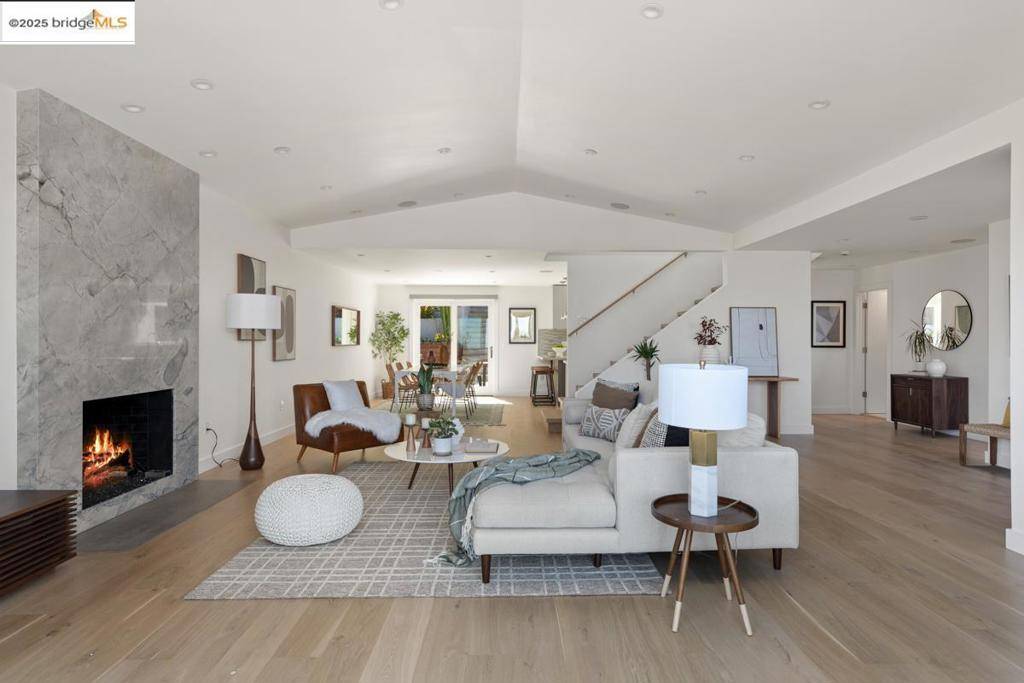 Berkeley, CA 94708,1449 Grizzly Peak Blvd