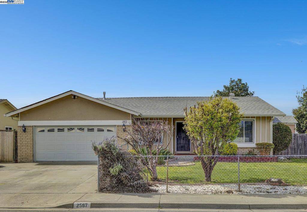 2567 Bing Ct,  Union City,  CA 94587