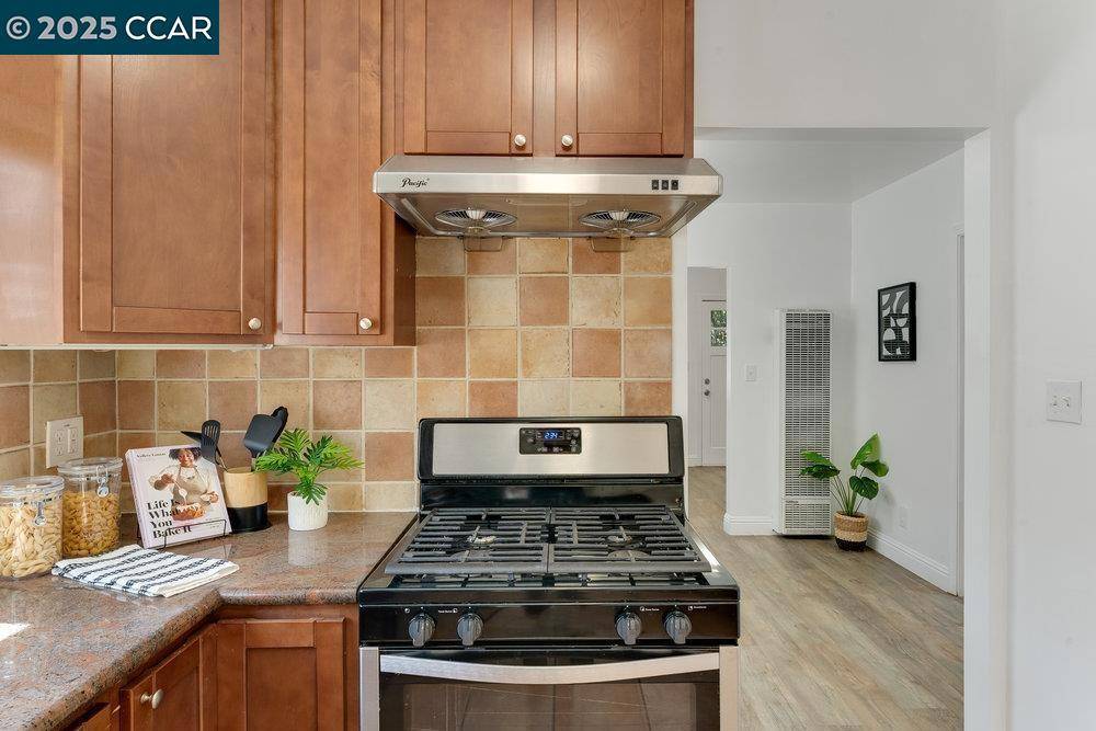 2154 35Th Ave, Oakland, CA 94601