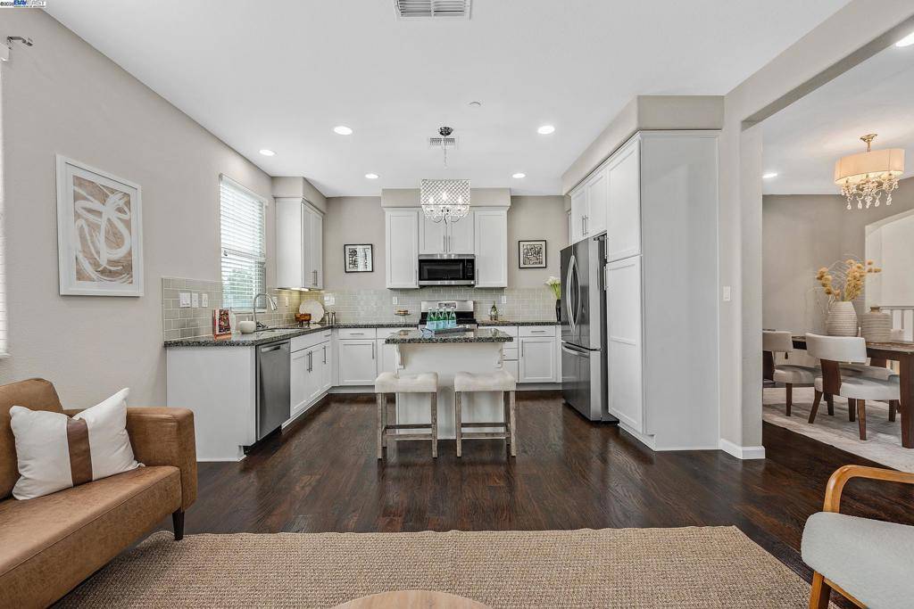 Livermore, CA 94551,3997 Portola Cmn #5