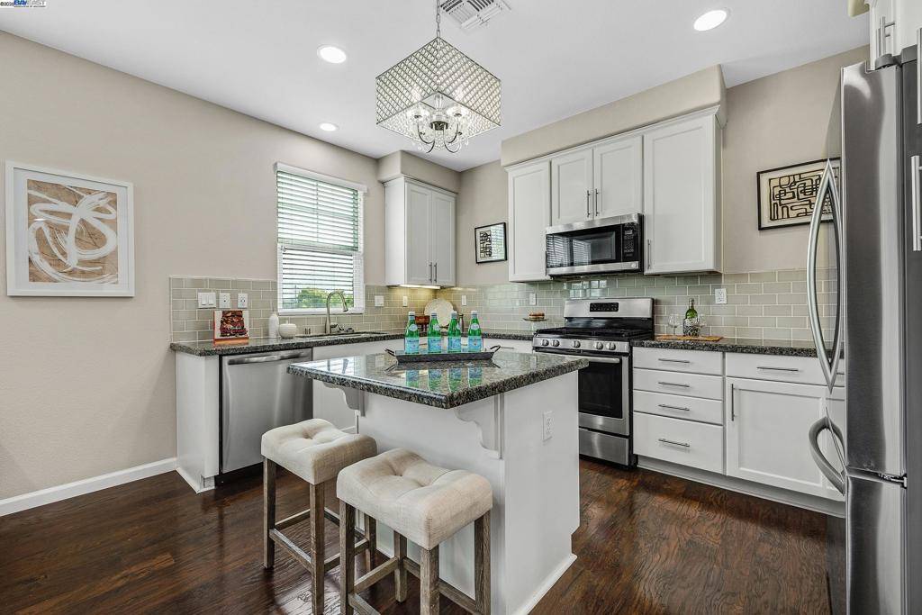 Livermore, CA 94551,3997 Portola Cmn #5