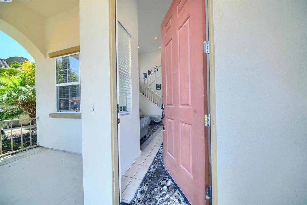 Tracy, CA 95377,4597 Bonsai Ave