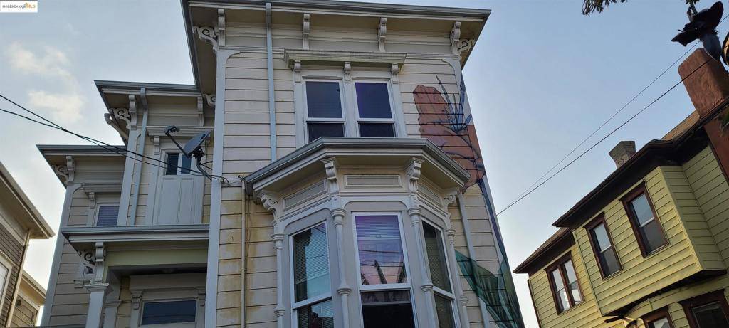 Oakland, CA 94608,2825 Market St