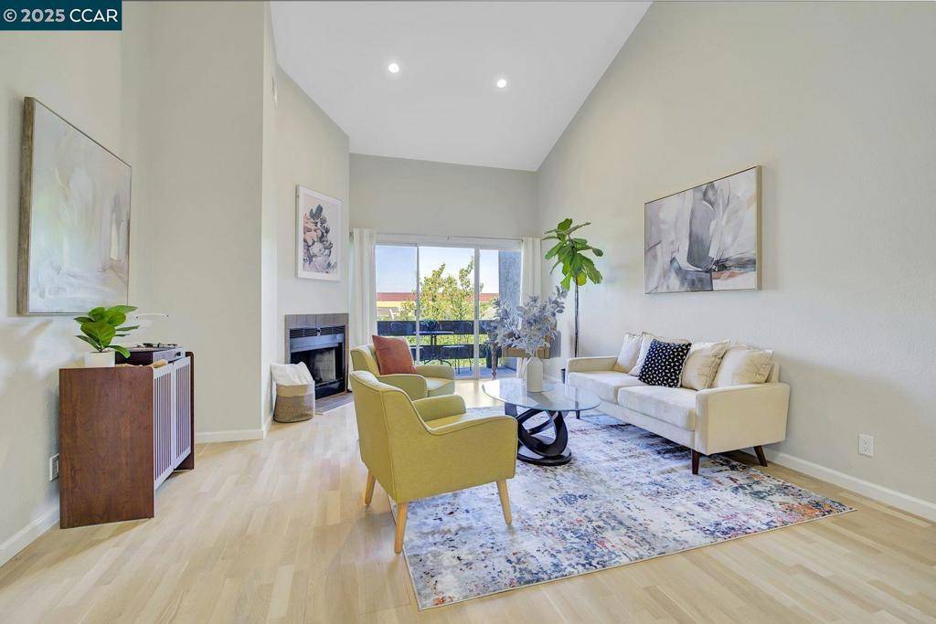 2121 Vale Rd #307, San Pablo, CA 94806