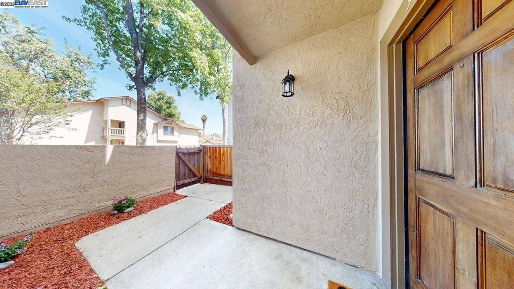 Fremont, CA 94536,957 Huntington Cmn