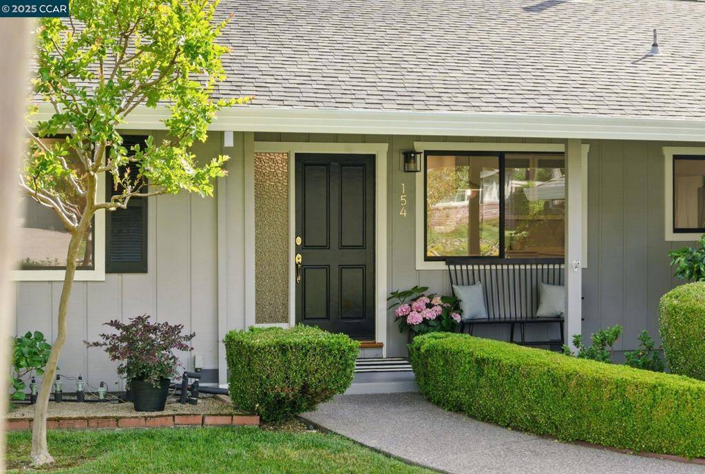Moraga, CA 94556,154 Selborne Way