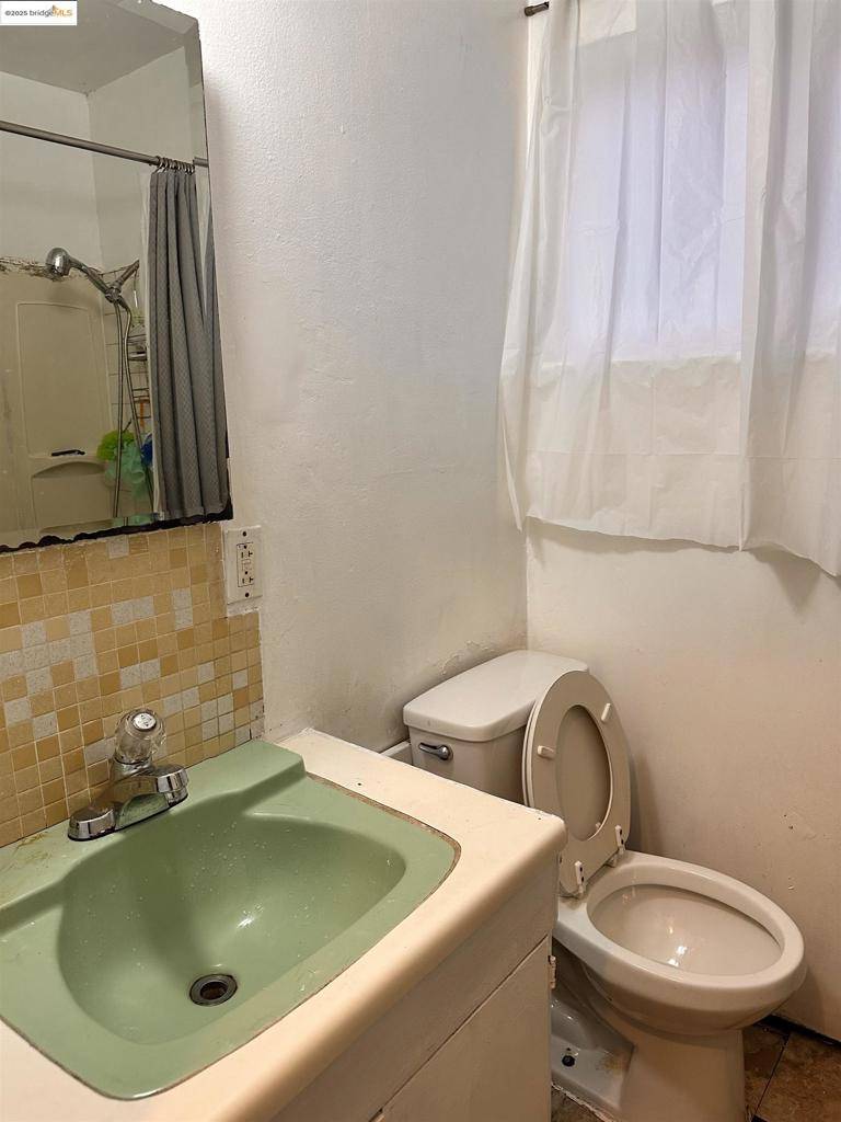 Richmond, CA 94801,1342 Garvin Ave