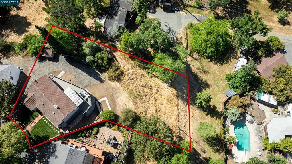 Walnut Creek, CA 94598,50 Summit Circle