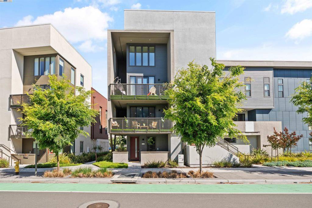 45099 Impress Common #1008, Fremont, CA 94538