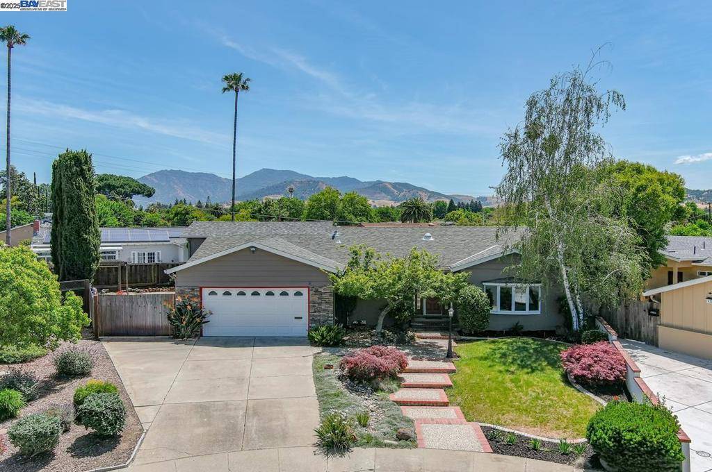 4374 Fairwood Ct, Concord, CA 94521