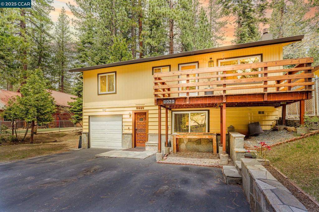 8461 Dolly Varden Ave, Kings Beach, CA 96143