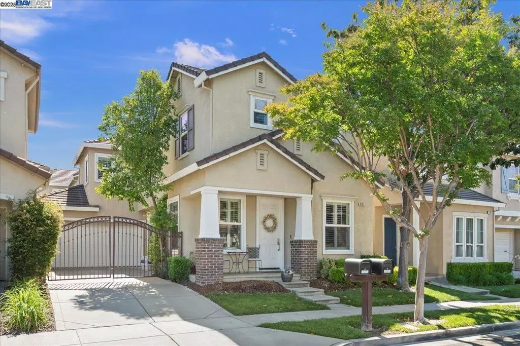 Pleasanton, CA 94588,2765 Lotus St