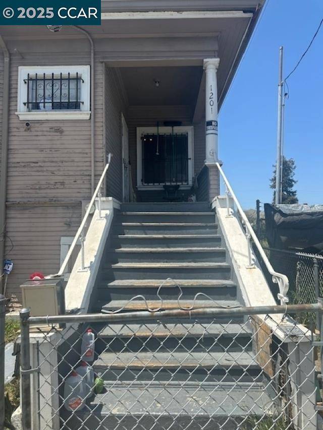 Oakland, CA 94601-4021,1201 41st Ave