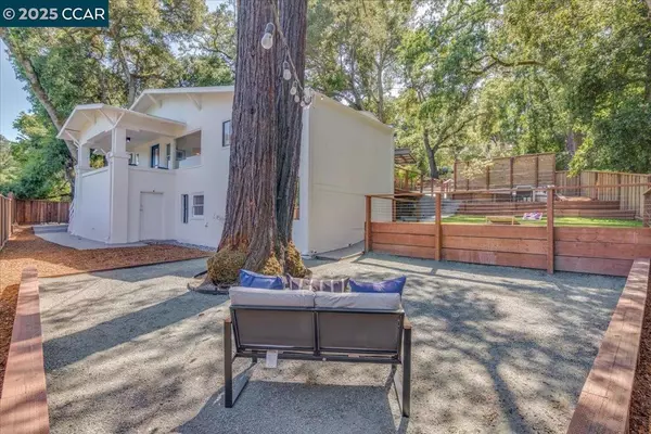 Orinda, CA 94563,10 El Toyonal