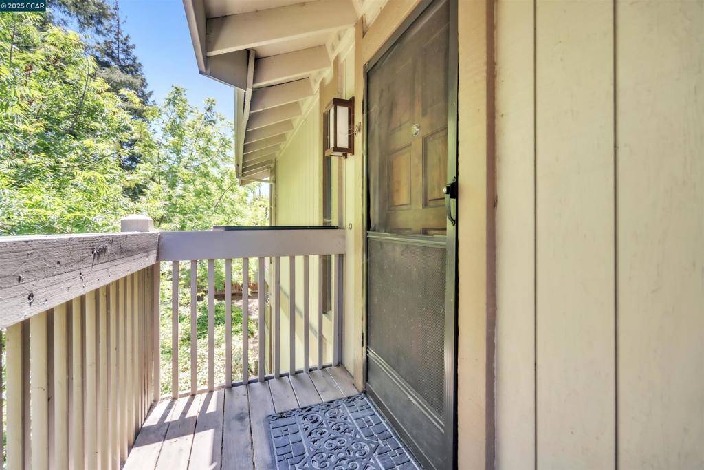 1544 Bailey Rd #30, Concord, CA 94521