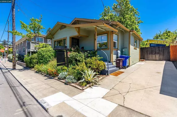 Oakland, CA 94619,3018 Courtland Ave