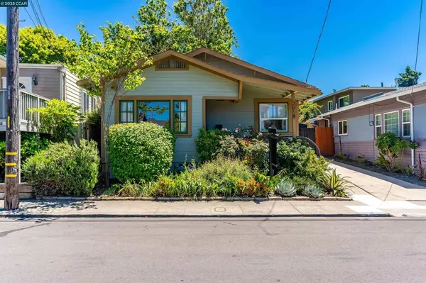 3018 Courtland Ave, Oakland, CA 94619