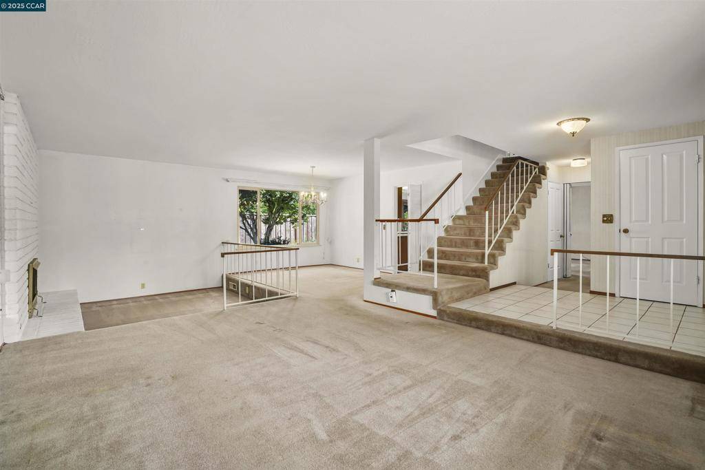Danville, CA 94526,220 Daylight Pl