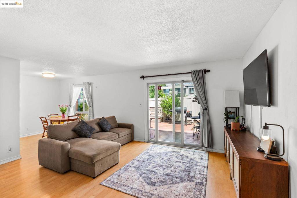 2044 Sierra Rd. #3, Concord, CA 94518