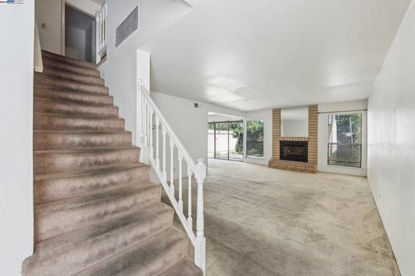 Union City, CA 94587,34242 ARIZONA ST #18