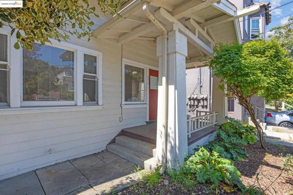 Oakland, CA 94611,273 38th St