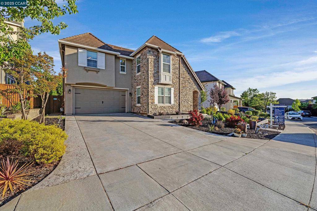 Danville, CA 94506,1735 Cottswald St