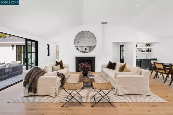 Orinda, CA 94563-1125,181 Lombardy Lane