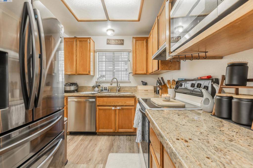 Pleasanton, CA 94566,286 Birch Creek Dr