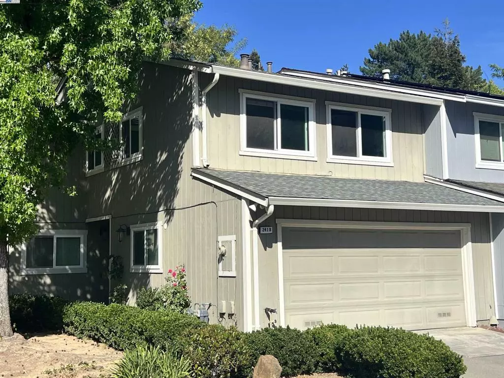 Martinez, CA 94553,2418 Twinflower Ct