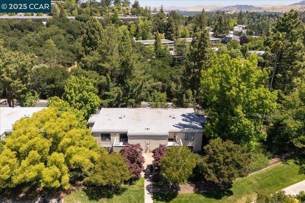 2749 Pine Knoll Dr. #1, Walnut Creek, CA 94595