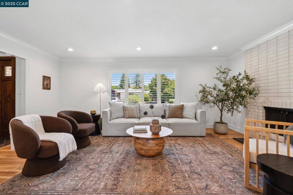 Walnut Creek, CA 94598,651 Wintergreen Ln