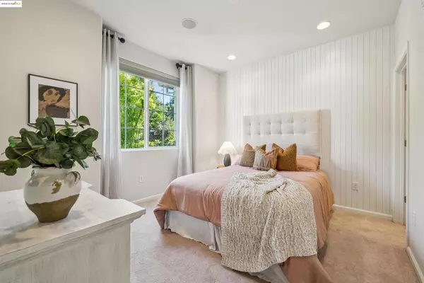 Richmond, CA 94804,1004 Maritime Way