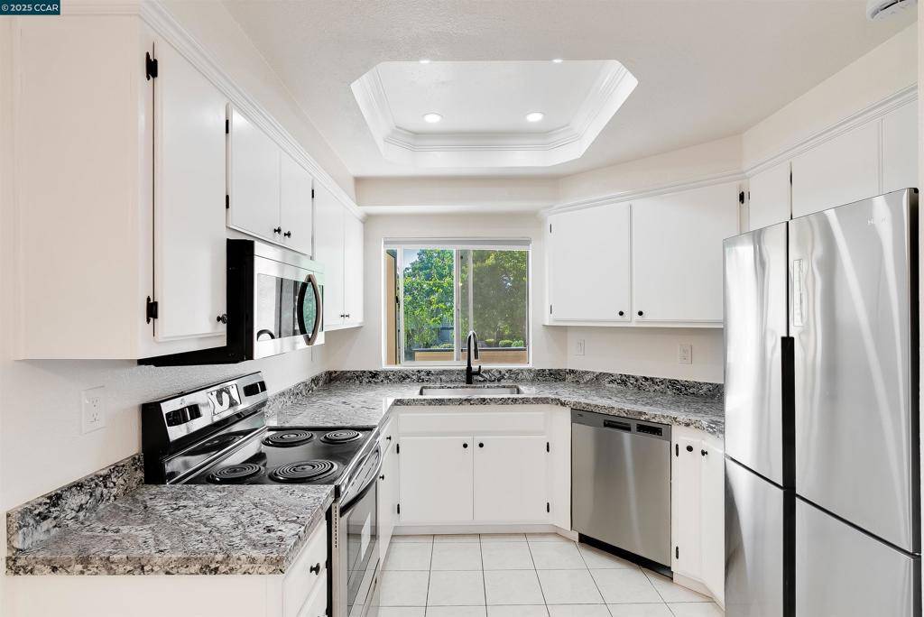 Union City, CA 94587,3058 Flint St #40