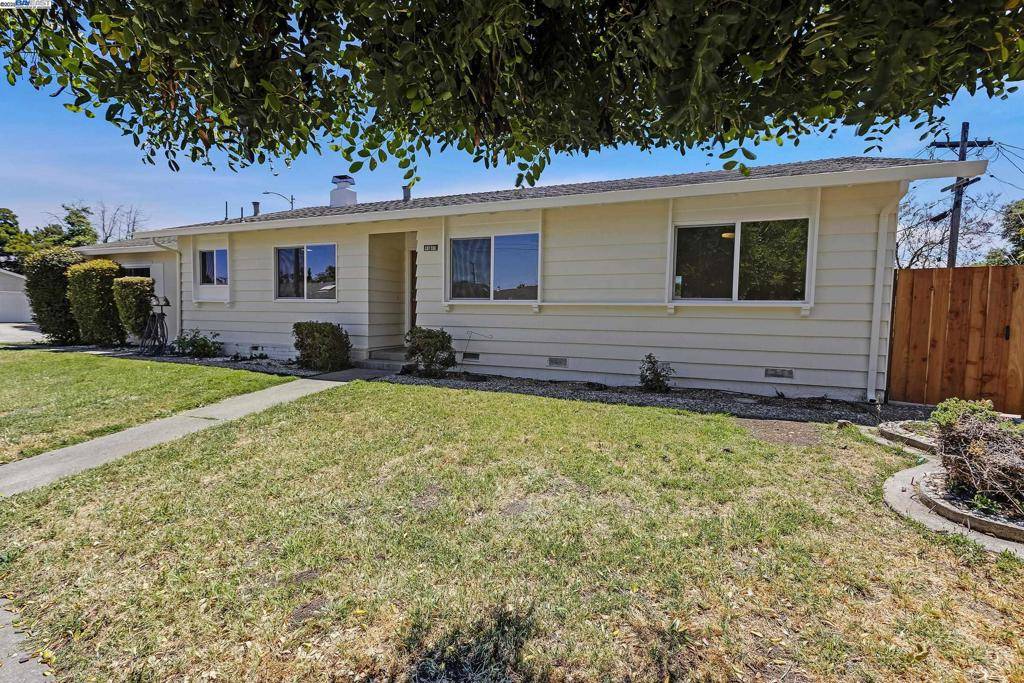 Fremont, CA 94538,4940 Omar St