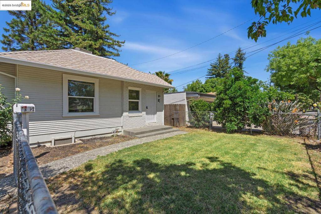 Woodland, CA 95695,6 4th ST