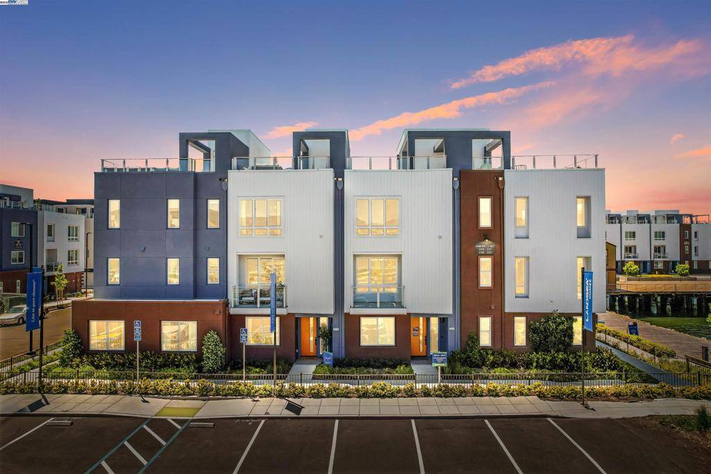 Alameda, CA 94501,2260 Stanford Street